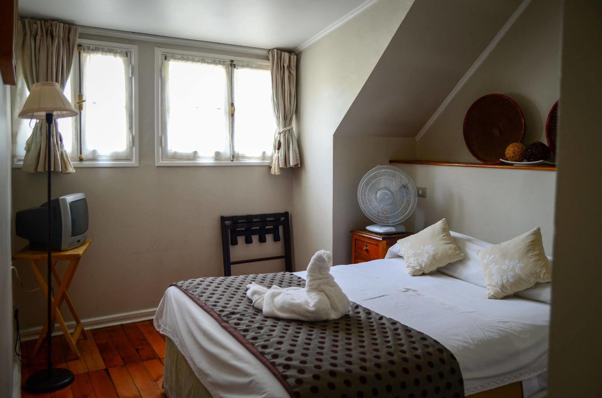 Vilafranca Petit Hotel Santiago Kültér fotó