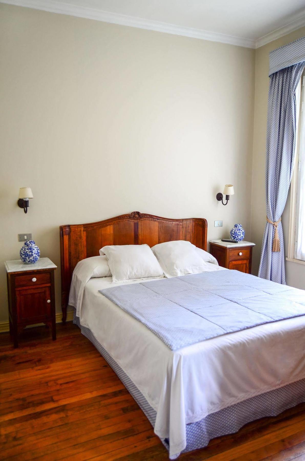 Vilafranca Petit Hotel Santiago Kültér fotó