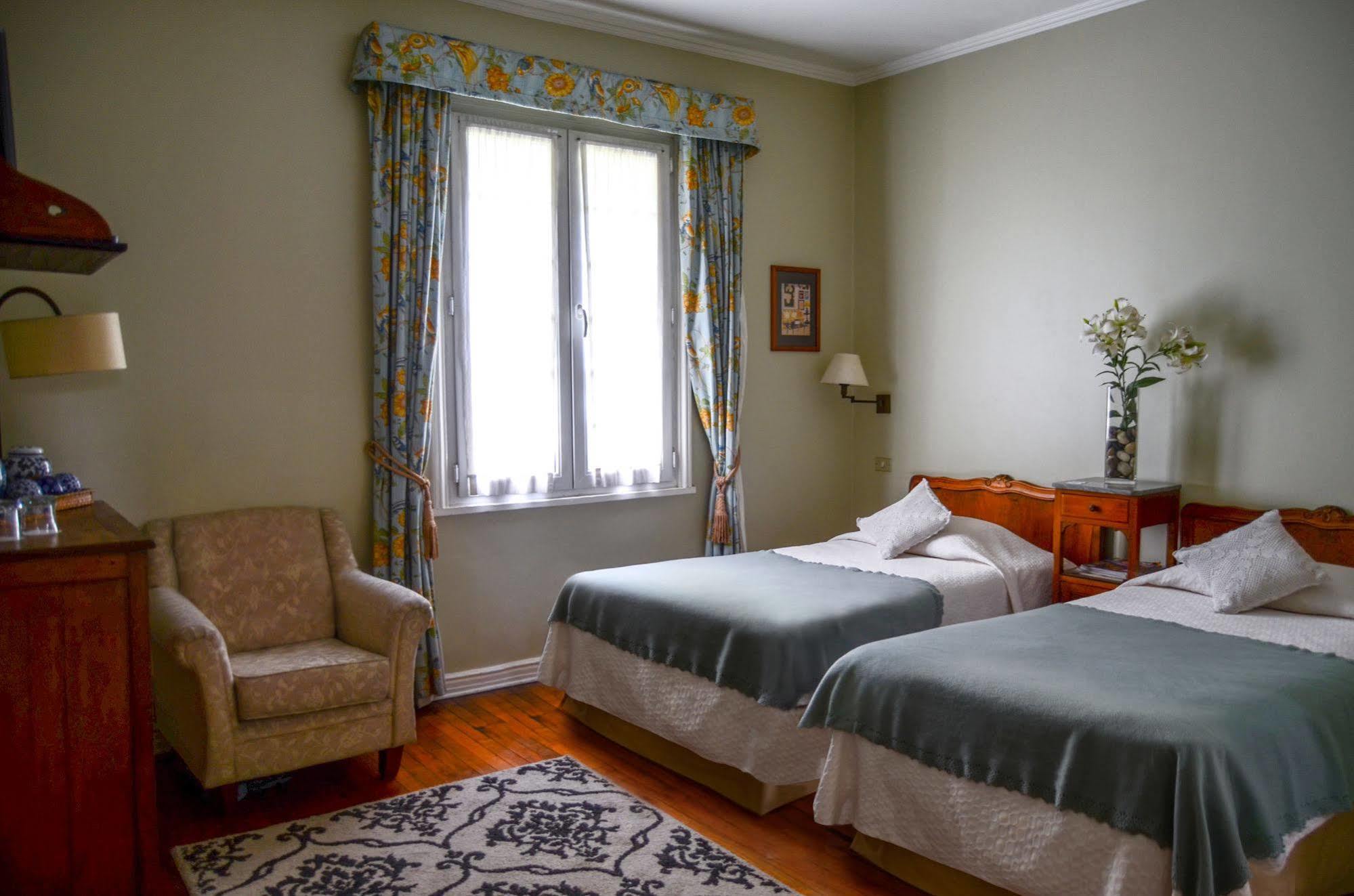 Vilafranca Petit Hotel Santiago Kültér fotó